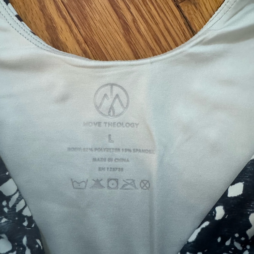 Move Theory Women’s Navy & White Athletic Apparel Set - Picture 3 of 8